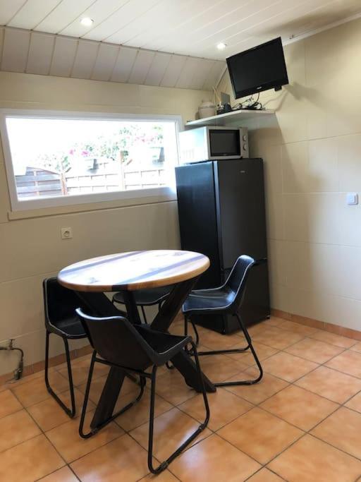 Appartement Type Loft Avec Terrasse Cherbourg-en-Cotentin Eksteriør bilde