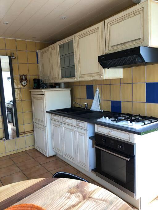 Appartement Type Loft Avec Terrasse Cherbourg-en-Cotentin Eksteriør bilde