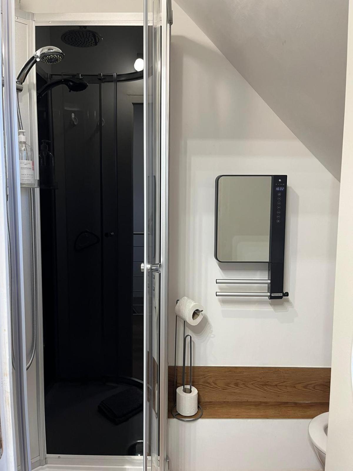 Appartement Type Loft Avec Terrasse Cherbourg-en-Cotentin Eksteriør bilde